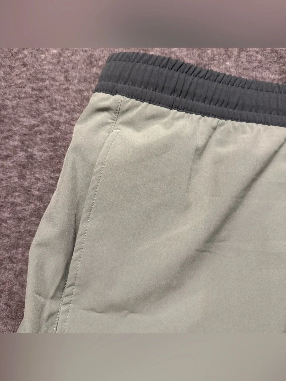 Quicksilver Swim Trunks Shorts Mens XL Green Lined Quick Dry UPF 50 Stretch NWT